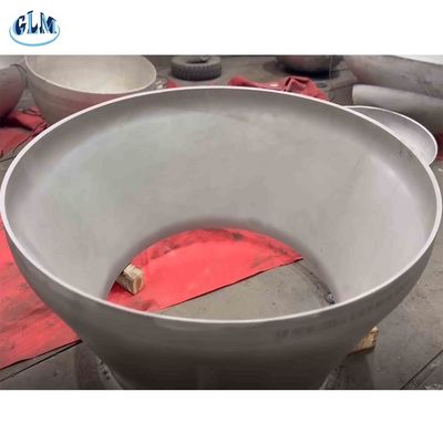 製造工程:圧延 ステンレス鋼製円錐形ヘッド - 優れた結果のために